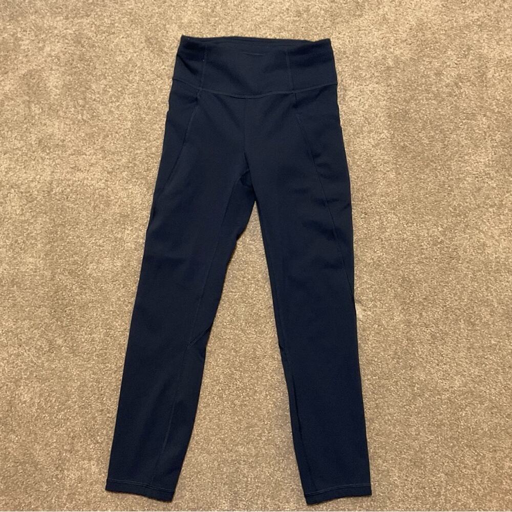 Lululemon Time To Sweat Crop *23” Black Size 4 - Picture 2 of 12